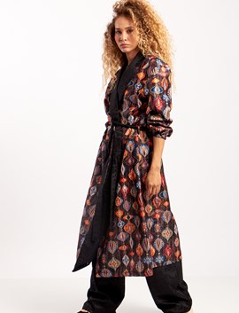 Jakar Uzun Kimono