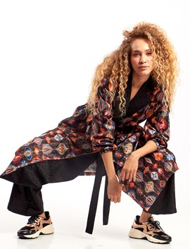 Jakar Uzun Kimono